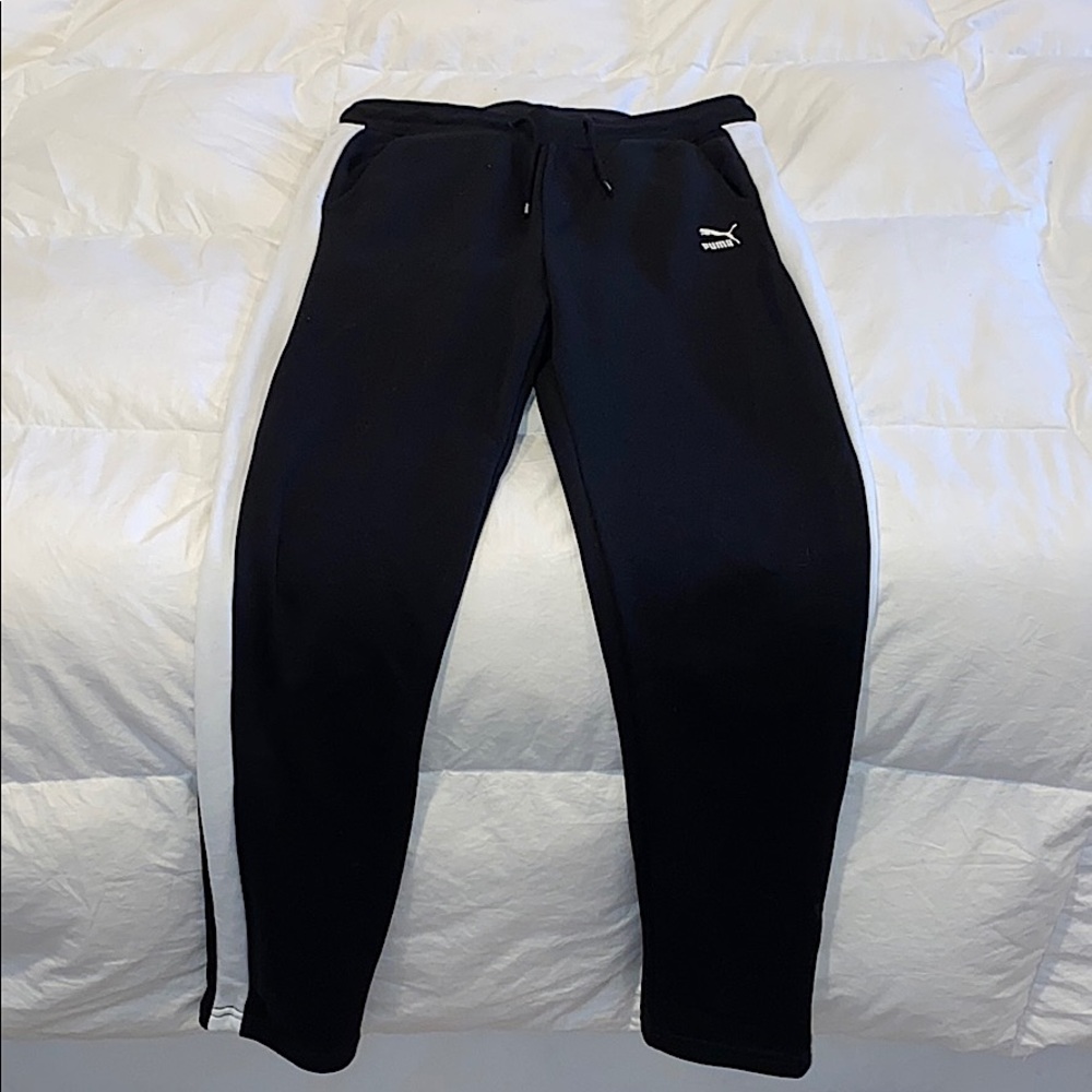 Puma sweatpants size xs